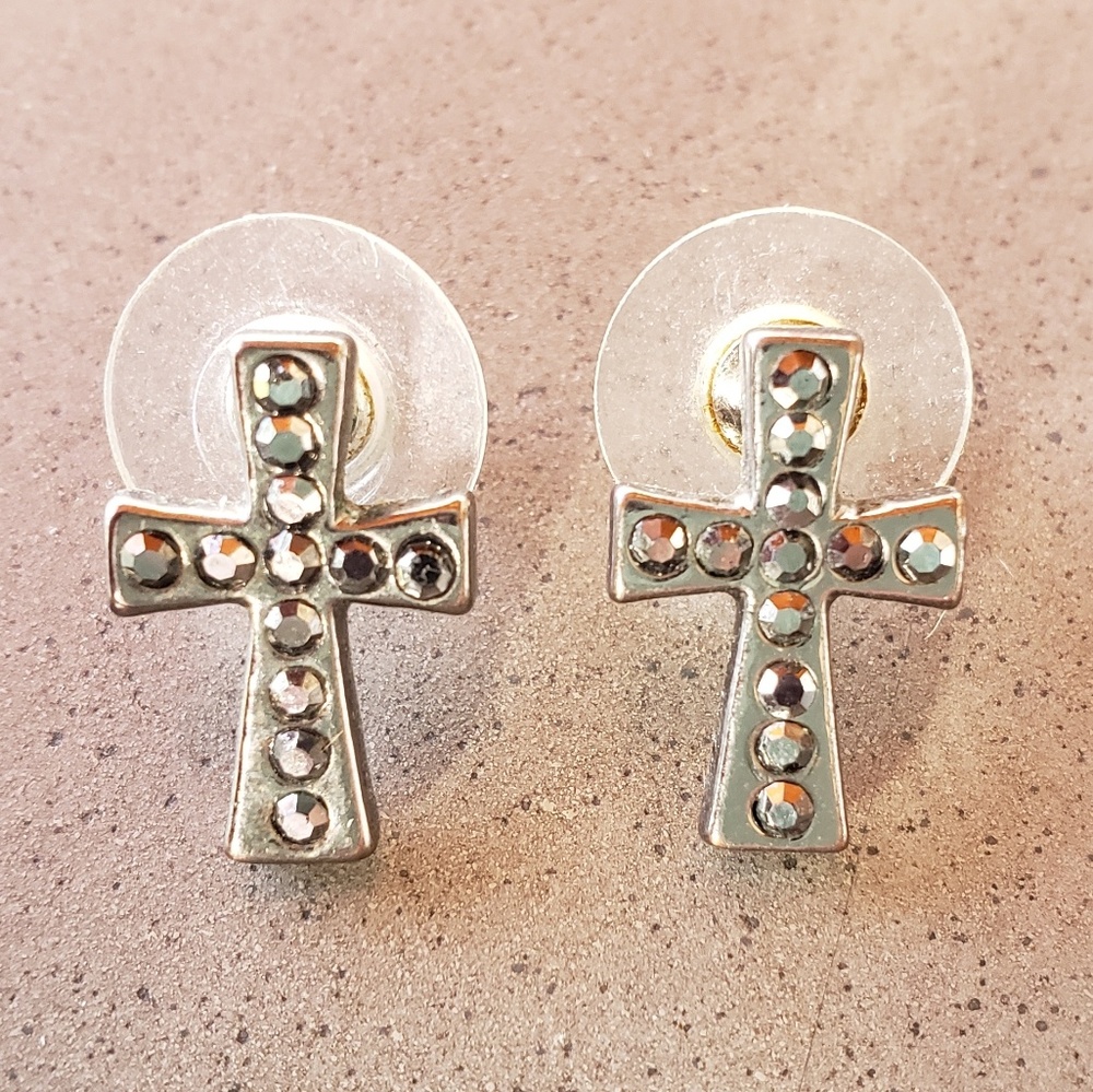 Betsy Johnson Gunmetal Grey Cross Stud Earrings